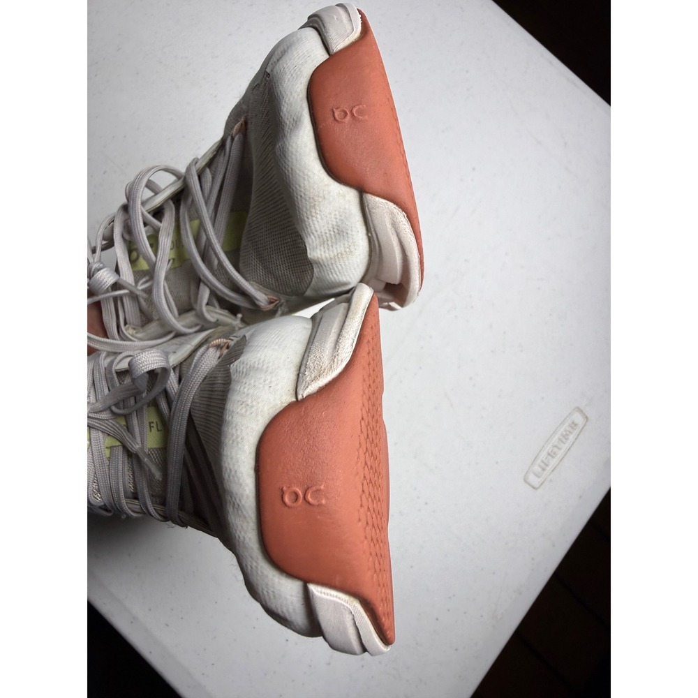On Cloudflyer Womens Running Shoes White Lime Green‎ Peach Sneakers Low Top - Picture 13 of 16